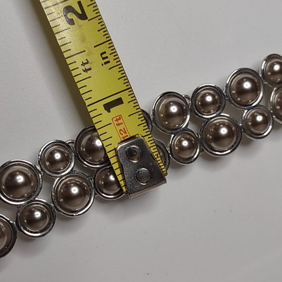 Silver Tone Heavy Metal Circle Bracelet - Picture 8 of 13